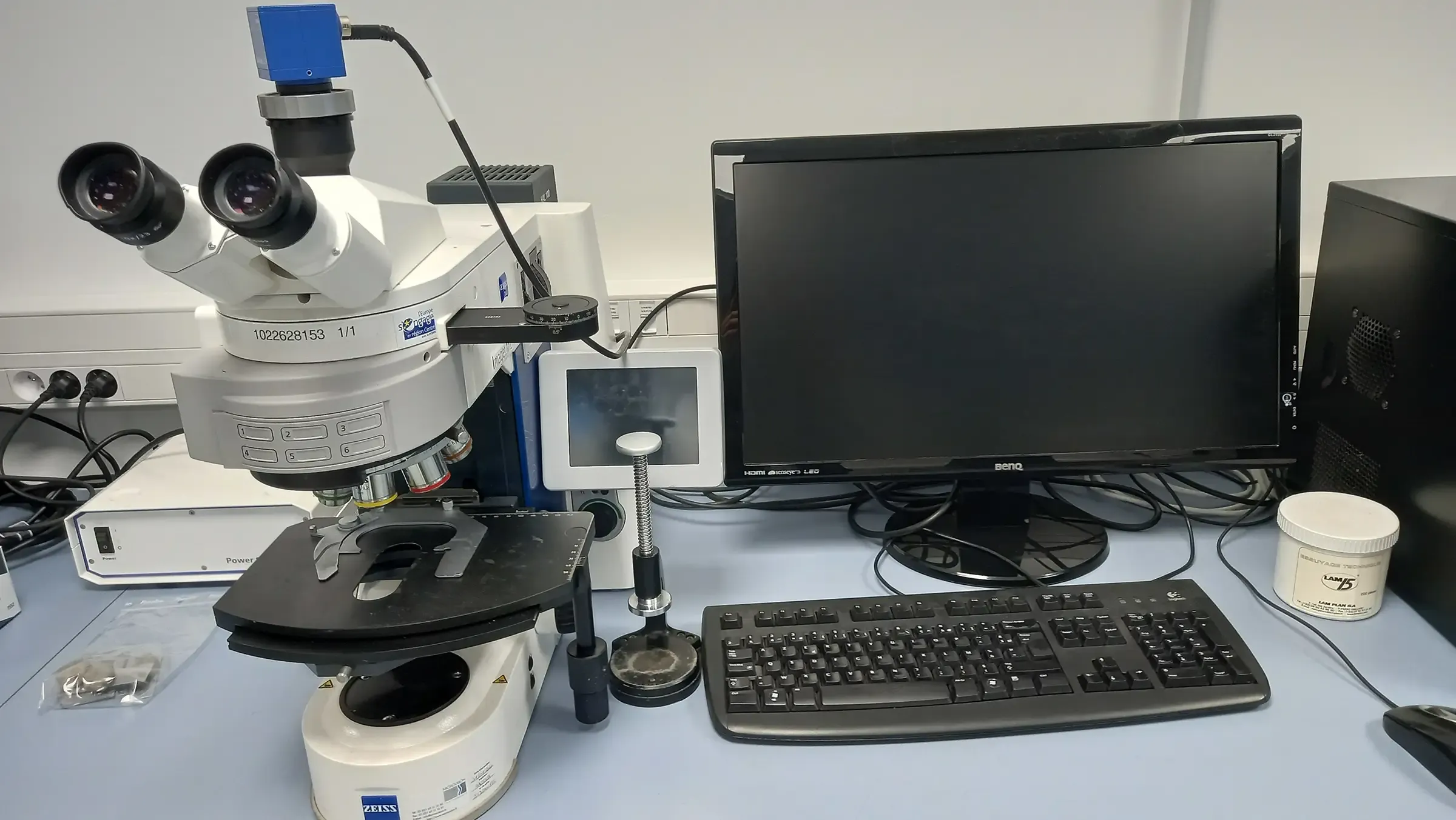 Microscope optique