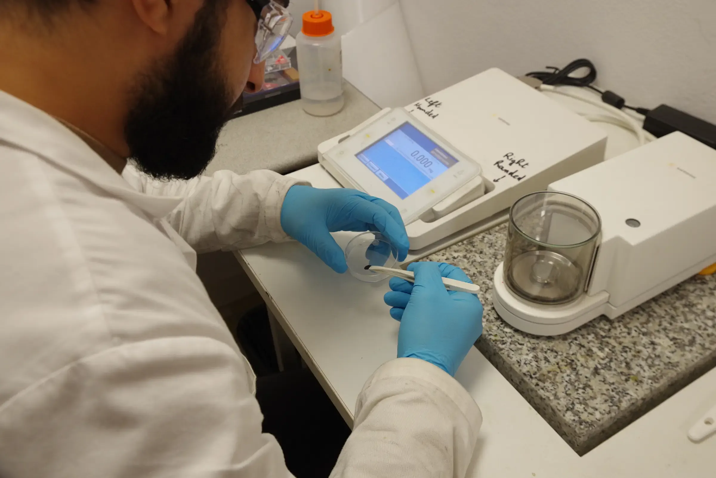 Microbalance